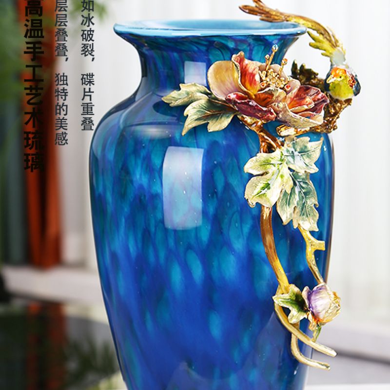 Enamel color vase ornaments, European-style entrance TV cabinet, creative living room glass vase ornaments, home decoration ornaments Application Scenario
