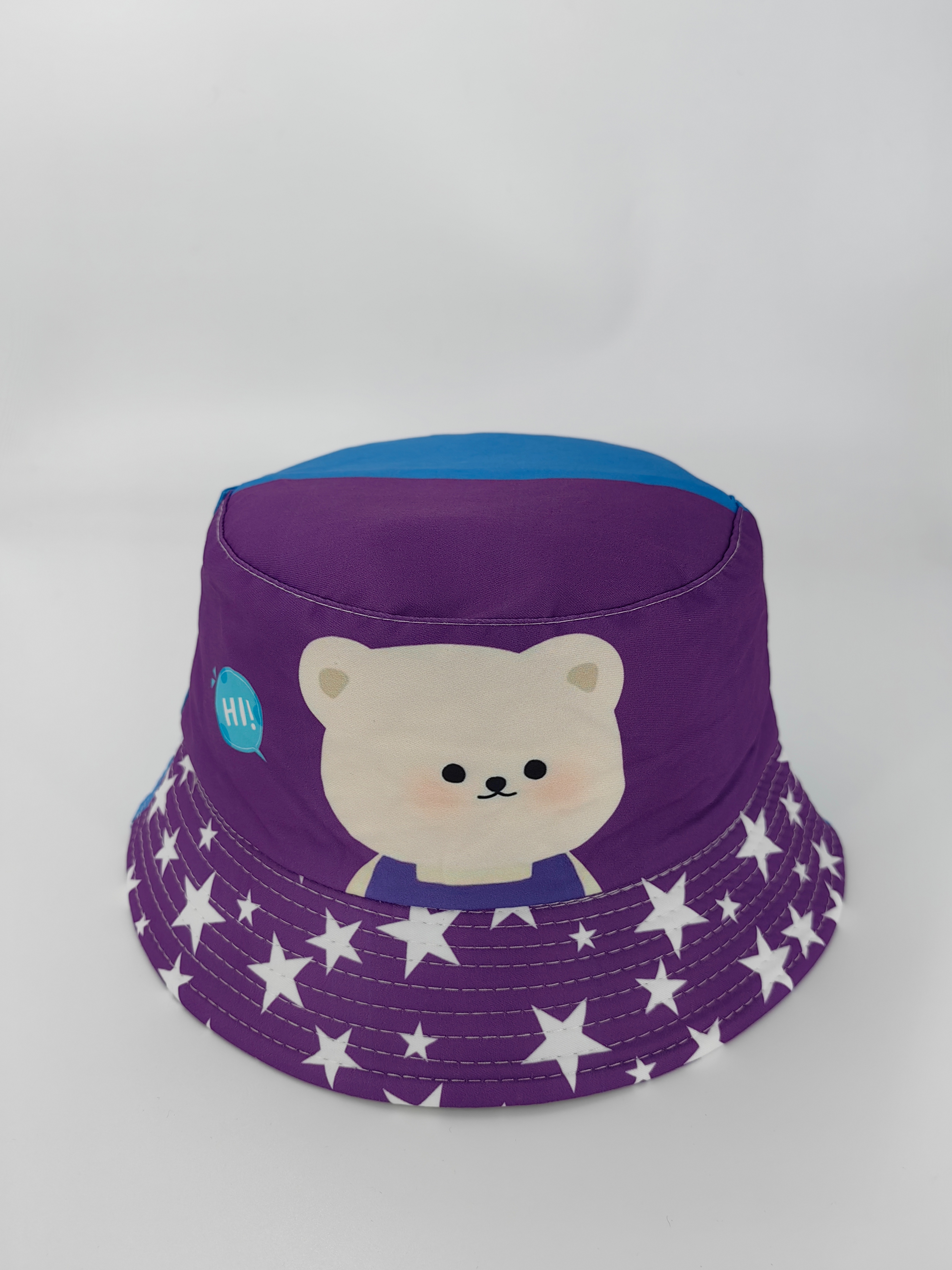 Spring and summer new two-sided color-blocked bear Hi, double-sided fisherman's hat, cute cartoon, versatile, outdoor sunshade and sun protection, foldable for easy carrying, unisplifter, pier circumference 54CM fisherman's hat Application Scenario