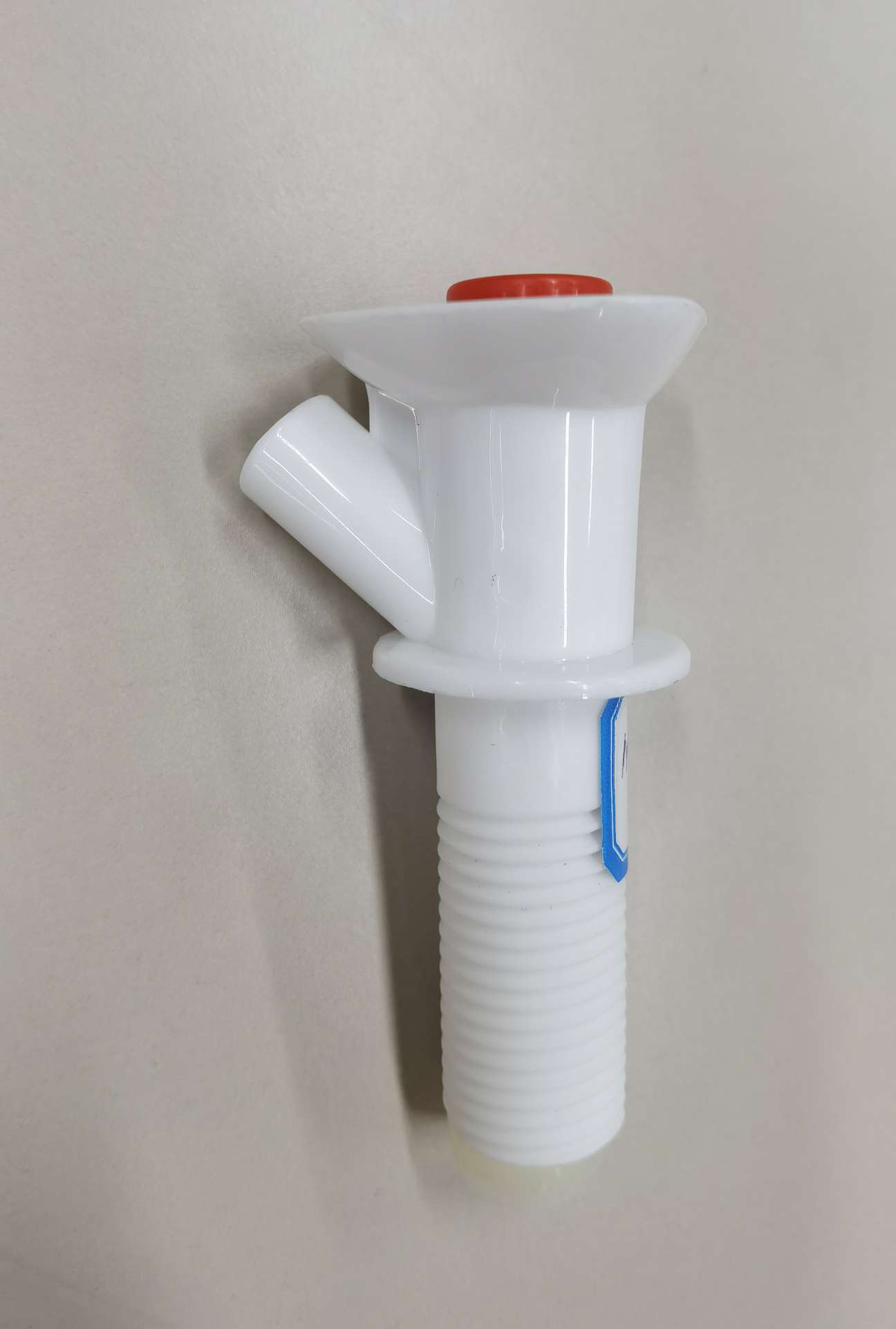 Plastic water dispenser faucet, food-grade water dispenser faucet