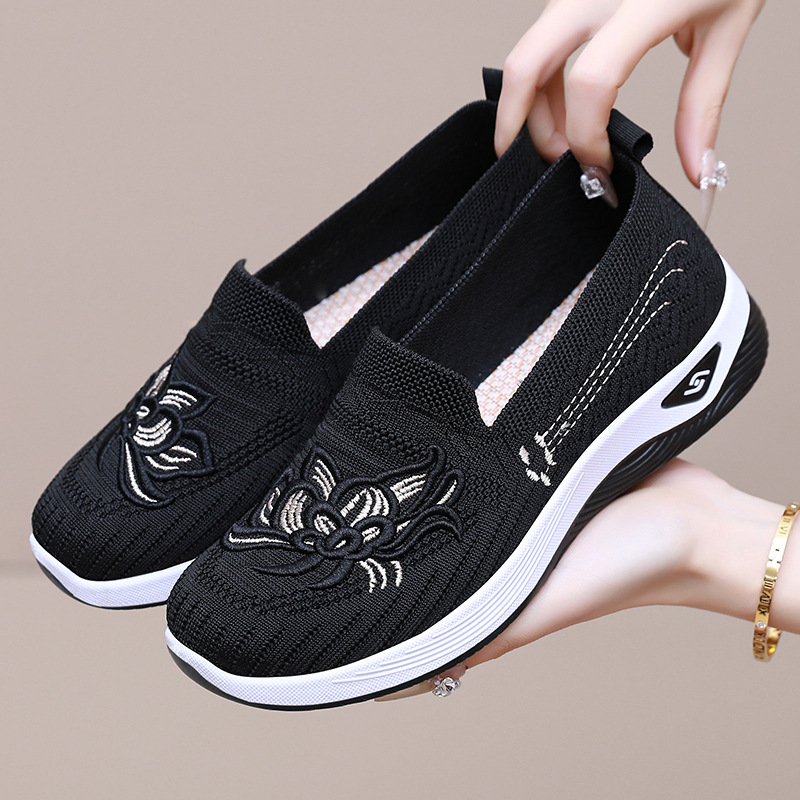 Summer casual single shoes for women, old Beijing cloth shoes, shoes for middle-aged and elderly mothers, shallow opening breathable, embroidered flying woven women's shoes Specification drawing