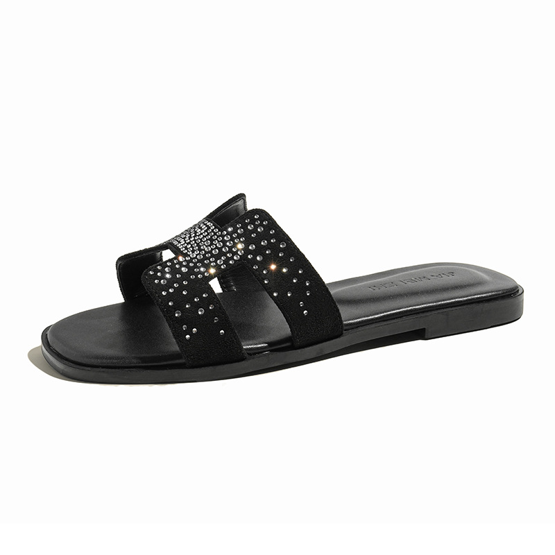 Summer 2025 genuine leather casual flat sandals, fashionable outerwear, classic beach-patterned diamond one-shoulder slippers Item Picture