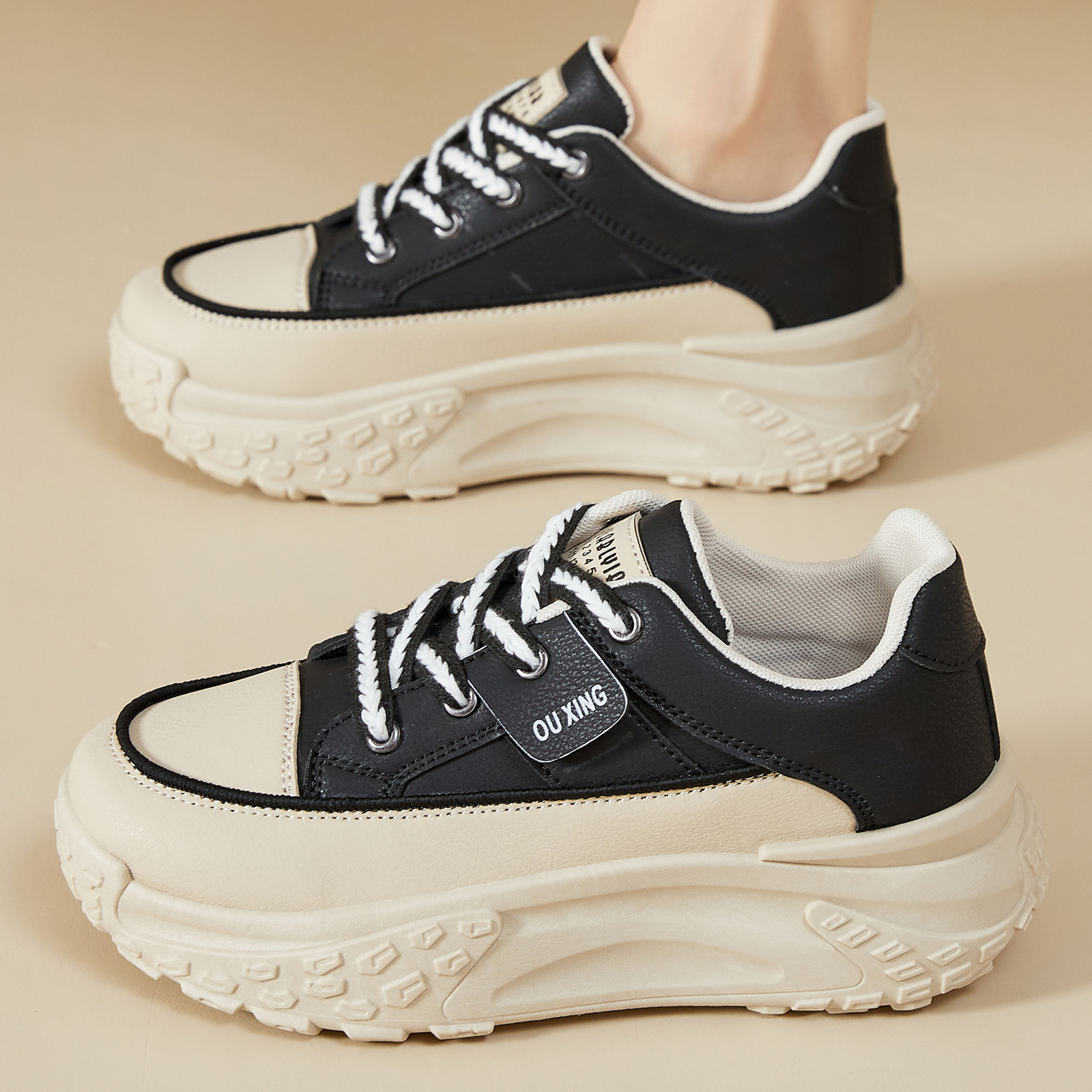 Women's casual shoes, thick-soled height-increasing shoes, ins versatile single shoes, rubber-soled women's shoes, comfortable and not tiring to the feet, white sneakers full figure