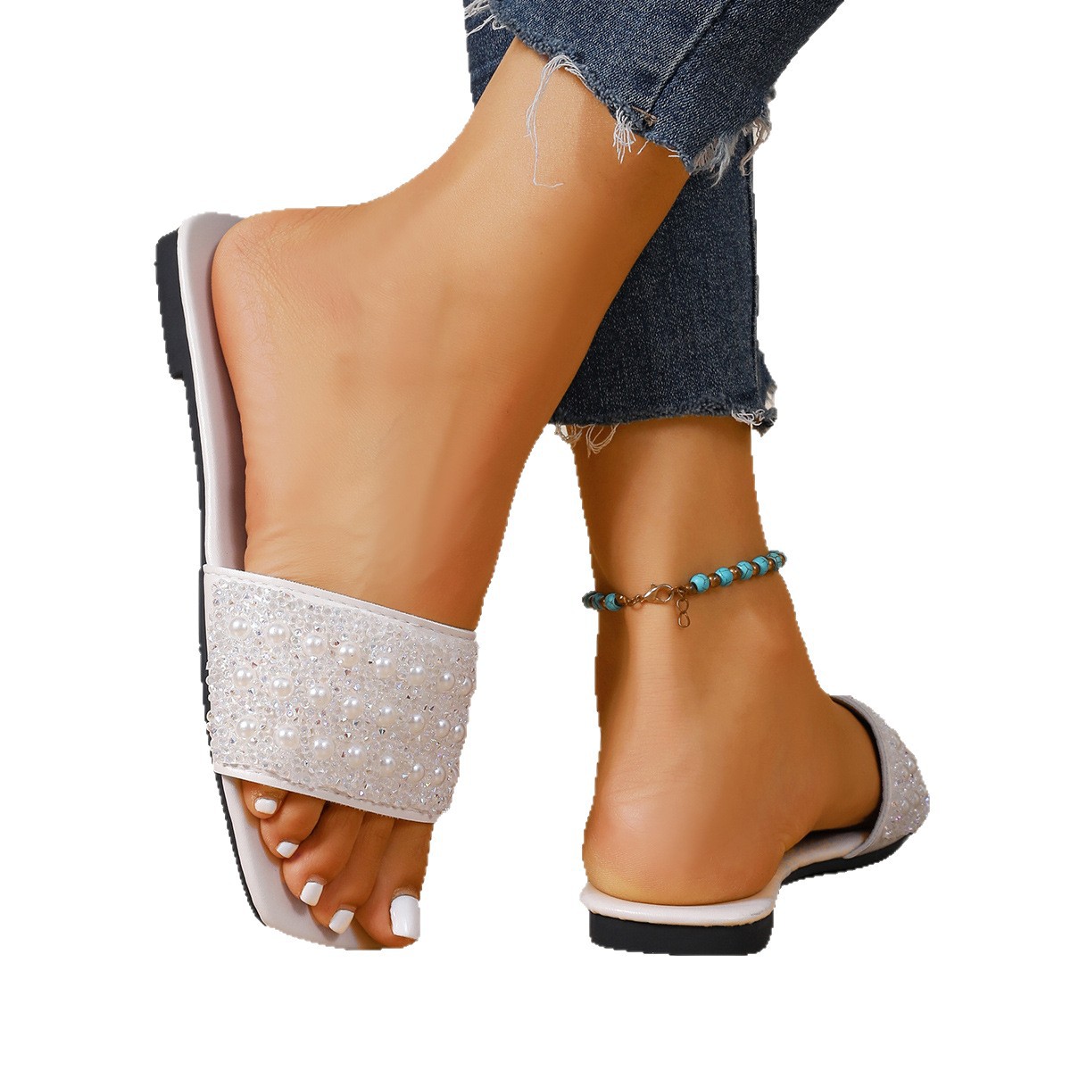 Cross-border large-sized flat-bottomed flip-flops for women in the summer of 2025, featuring a small chanel-style square-toed casual outdoor one-shoulder slipper Item Picture