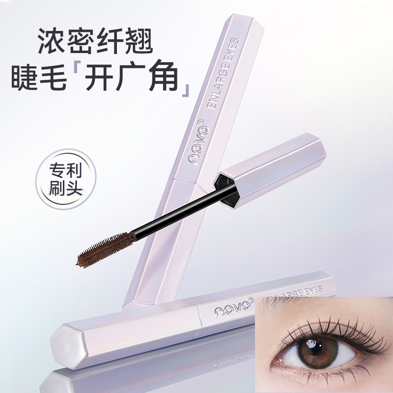 novo Light Feather Curling Mascara is naturally slender and does not easily smudge. The cream is thick, curling and easy to apply, with each lash clearly distinguishable details Picture