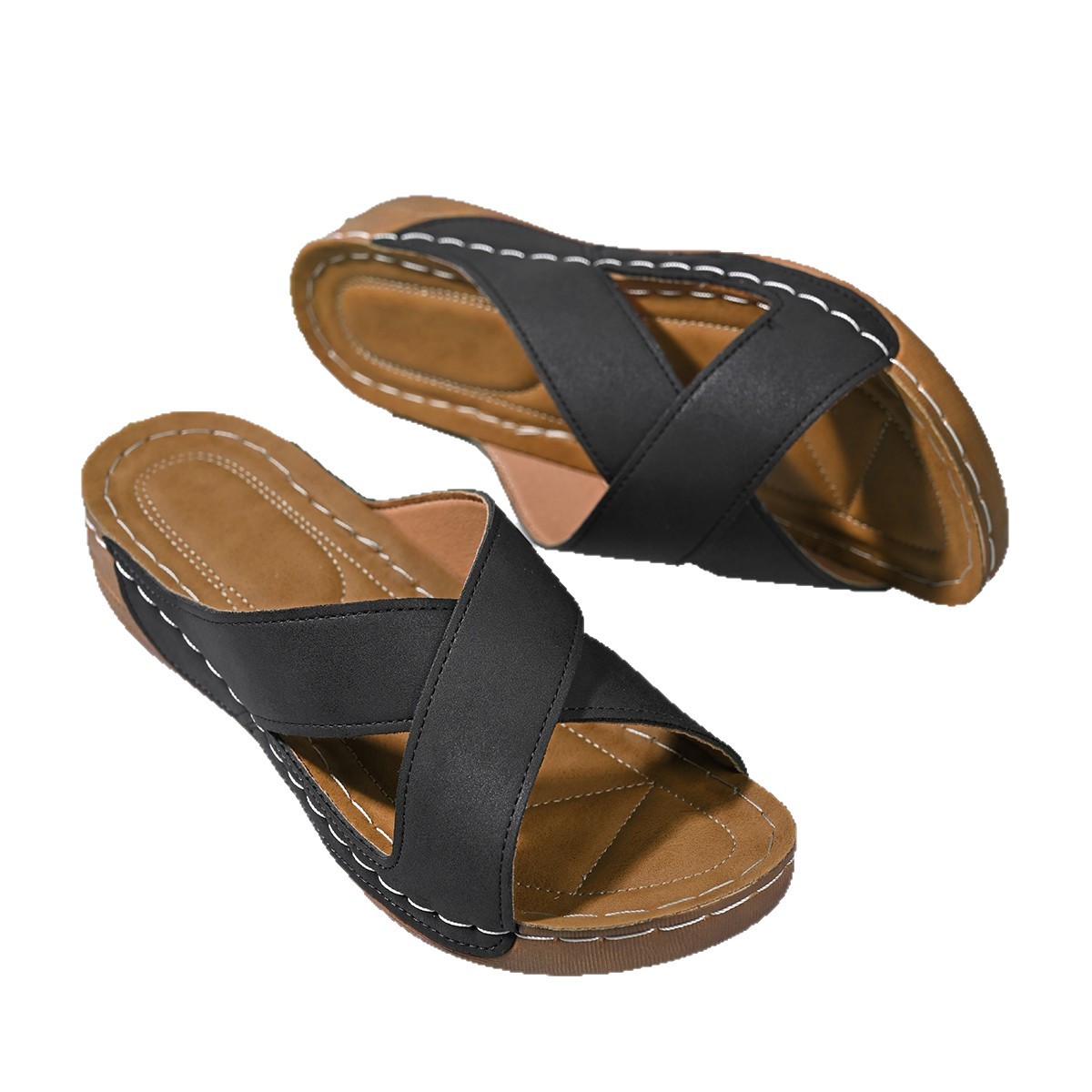 European and American foreign trade large-sized slippers 2025 Summer new style one-line cross wedge heel thick-soled casual beach cool slippers Item Picture