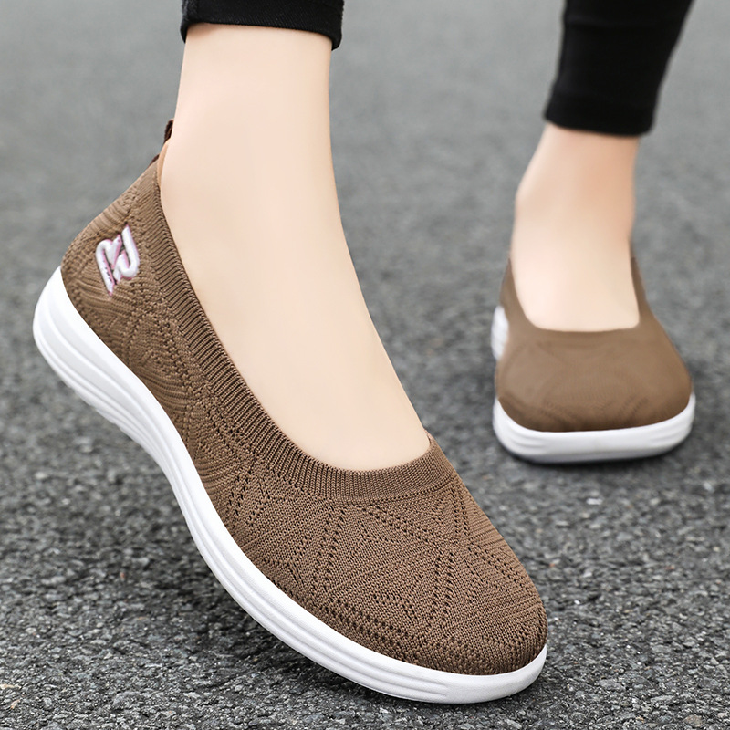 Women's shoes, versatile casual shoes, one-step lazy shoes, breathable woven mesh shoes, soft-soled comfortable single women's shoes full figure