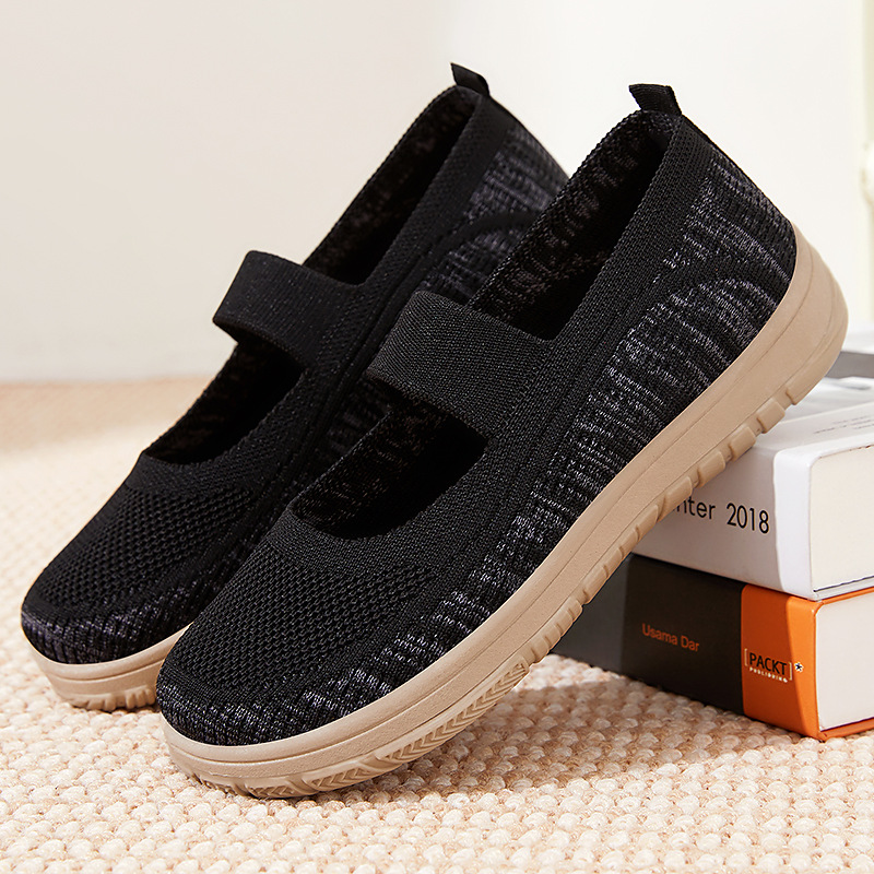 Women's single shoes, shoes for middle-aged and elderly mothers, casual shoes, old Beijing cloth shoes, women's shoes, soft-soled, not tiring to the feet, flat shoes Application Scenario