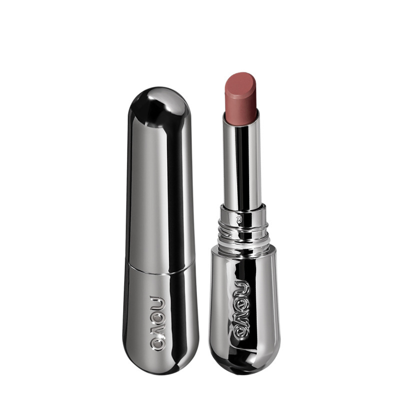 NOVO makeup focuses on matte non-stick cup mouth red that is easy to apply and brightening the complexion. Matte and non-fading wholesale Item Picture