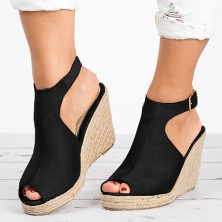 Cross-border trade large-sized women's sandals, thick-soled wedge heel fish-mouth sandals, women's one-shoulder buckle with suede, fashionable and casual sandals full figure
