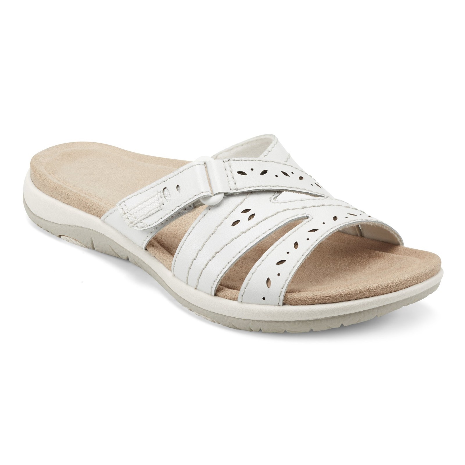 Cross-border 2025 Summer carved cross-fish mouth one-line Comfortable beach Women's Beach sandals from Europe and America for foreign trade Application Scenario