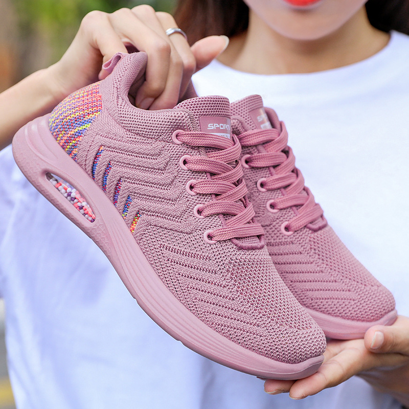 Spring new styles of women's polyurethane shoes with cotton cuffs and woven sports and casual shoes are available for wholesale from the manufacturer full figure