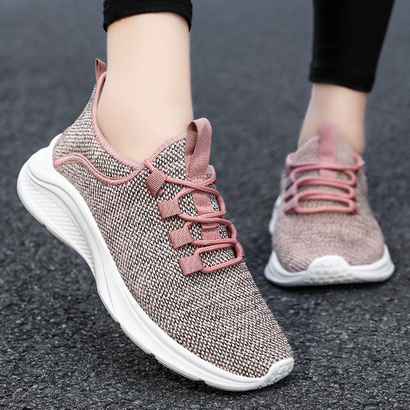 Women's sports shoes, breathable mesh shoes, soft-soled, comfortable and casual shoes, not stuffy feet, mesh shoes, fashionable and versatile single shoes full figure