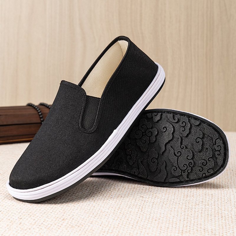 Men's shoes with multi-layer soles, cloth shoes, old Beijing cloth shoes, shoes for middle-aged and elderly fathers, breathable, sweat-wicking and non-smelly feet, mugwort shoes, single shoes Application Scenario