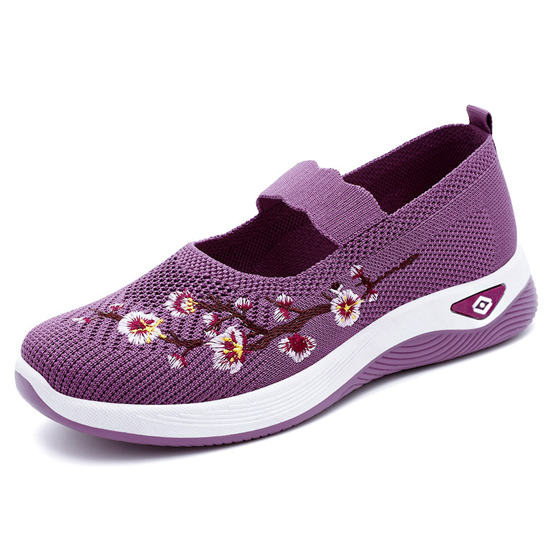 Women's shoes, versatile casual shoes, cross-border large-sized embroidered shoes, soft-soled, comfortable and not tiring to the feet, mom's shoes, flying woven single shoes Item Picture