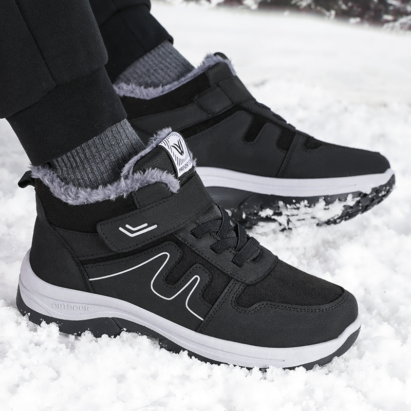 Men's cotton shoes 2025 winter shoes with added fleece and thickened warmth, couple snow boots, convenient Velcro cotton boots full figure
