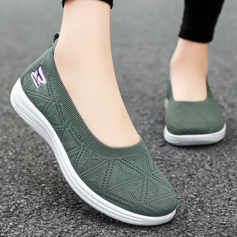 Women's shoes, versatile casual shoes, one-step lazy shoes, breathable woven mesh shoes, soft-soled comfortable single women's shoes Application Scenario