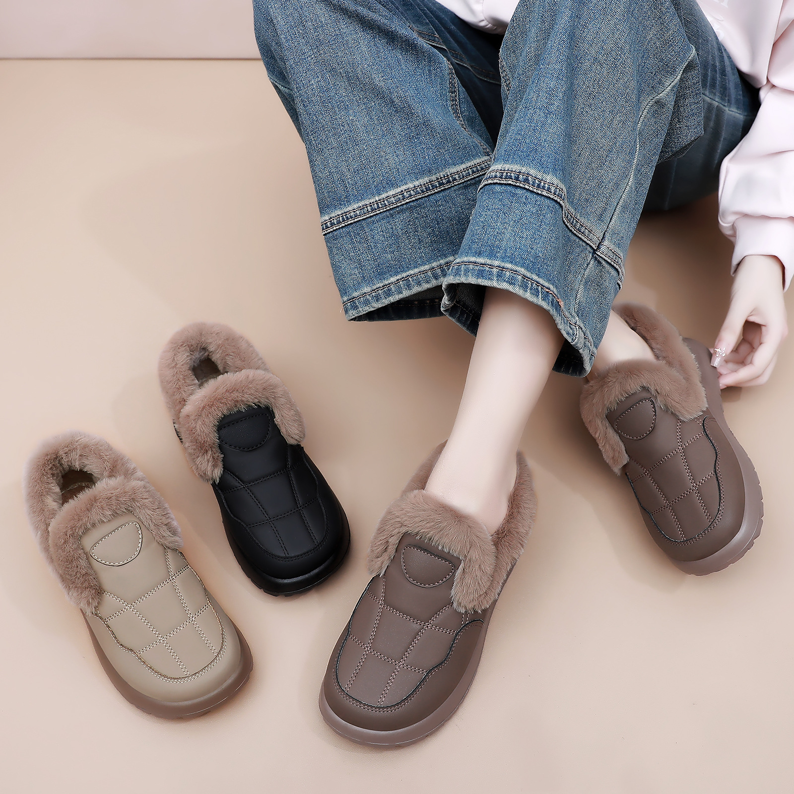 Women's cotton shoes, winter cross-border trade women's ankle boots, cold-proof and warm cotton boots, versatile women's boots, snow boots on one foot Application Scenario