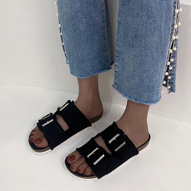 The 2025 new square-toed open-toe summer flat beach slippers are versatile, stylish and stylish Korean-style flip-flops Specification drawing