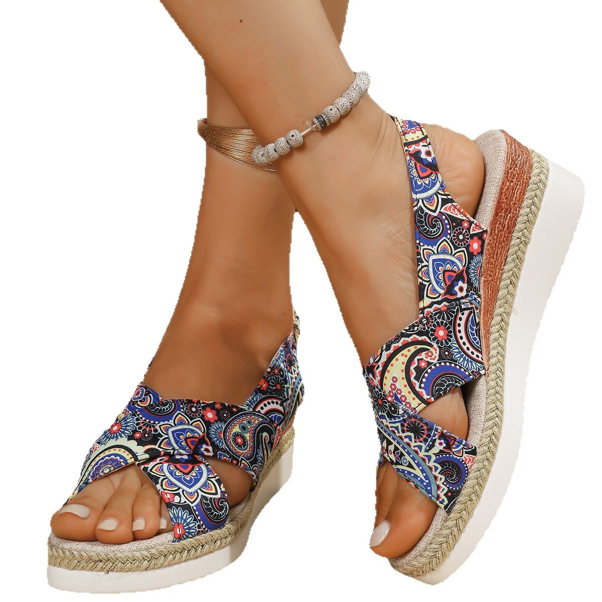 Cross-border trade summer new large-sized fashionable printed colorful patterned woven thick-soled sandals for women with wedge heels Item Picture