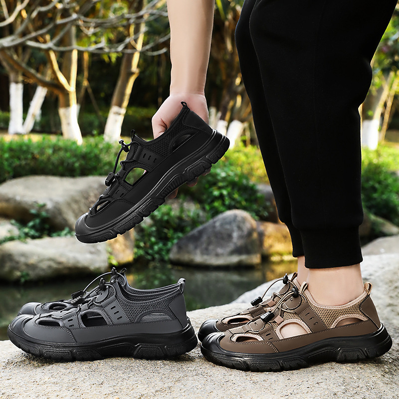Men's summer breathable sandals, net shoes, casual shoes for middle-aged and elderly dads, single shoes that don't smell, men's shoes Application Scenario