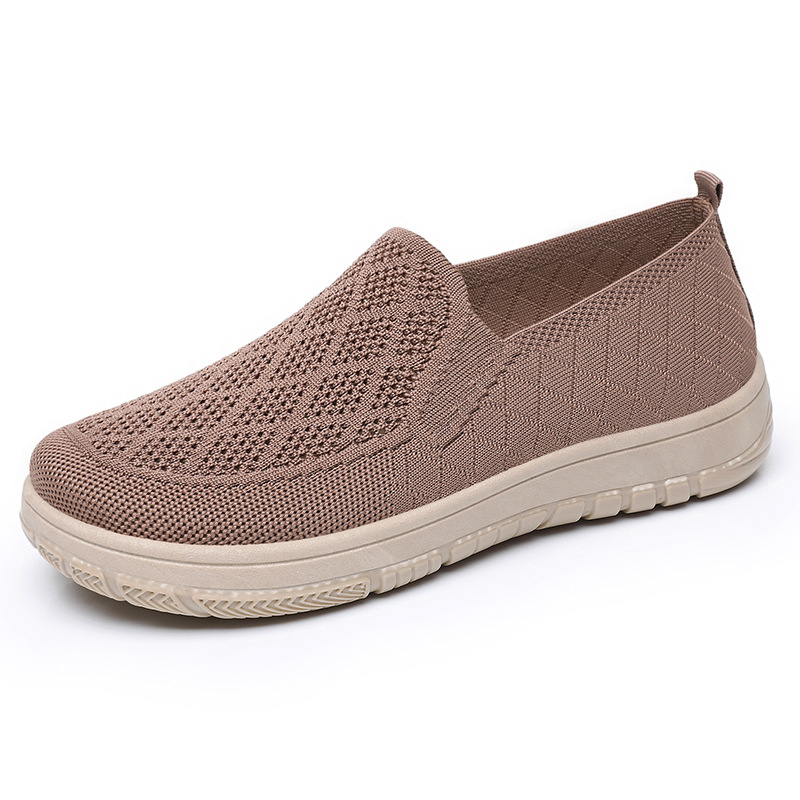 Women's casual shoes, one-step old Beijing cloth shoes, new summer shallow-mouthed flat shoes, soft-soled comfortable mom shoes Item Picture