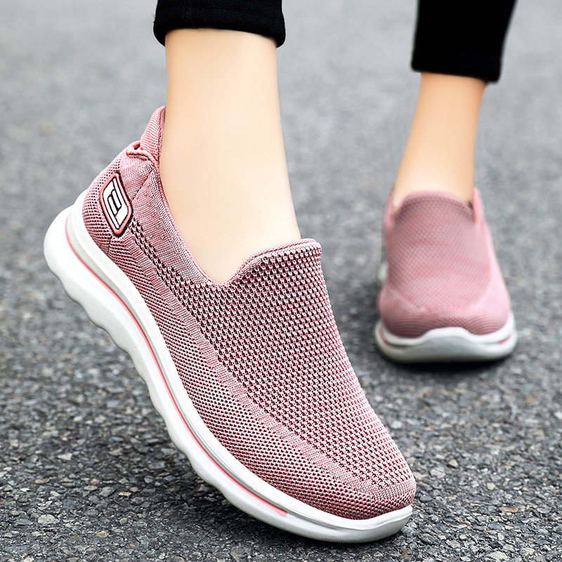 Women's shoes, versatile shoes for middle-aged and elderly mothers, unisex shoes, one-foot walking shoes, breathable single shoes, casual shoes for women full figure