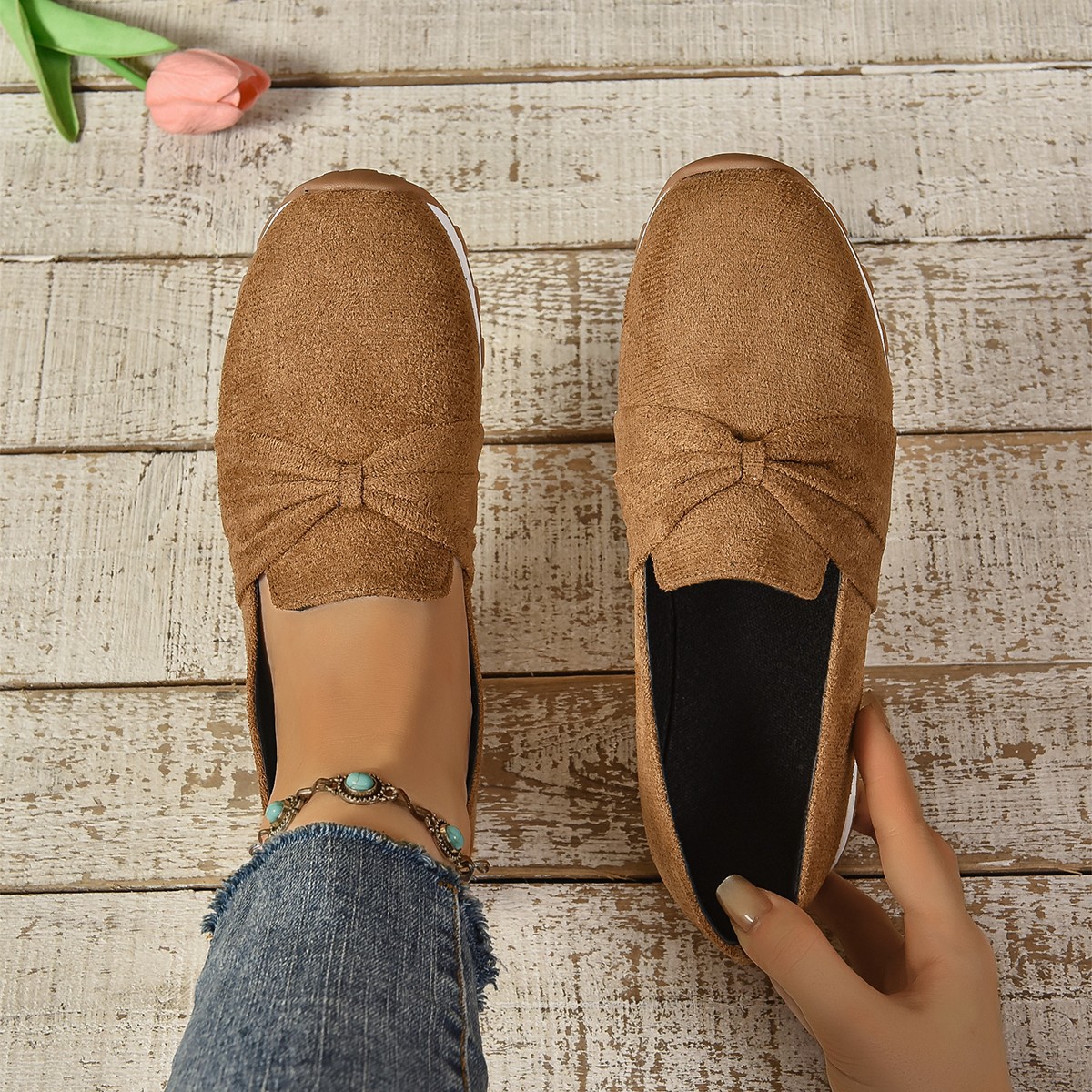 In 2025, we will be engaged in the long-term production of four-season women's shoes for export, including large-sized suede bean shoes, lazy shoes, British-style shoes and driving shoes Specification drawing