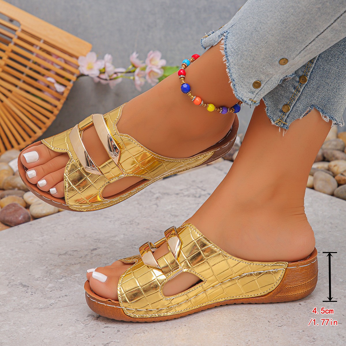 Cross-border large-sized thick-soled flip-flops for women 2025 summer new style wedge heel one-shoulder casual and lightweight women's flip-flops full figure