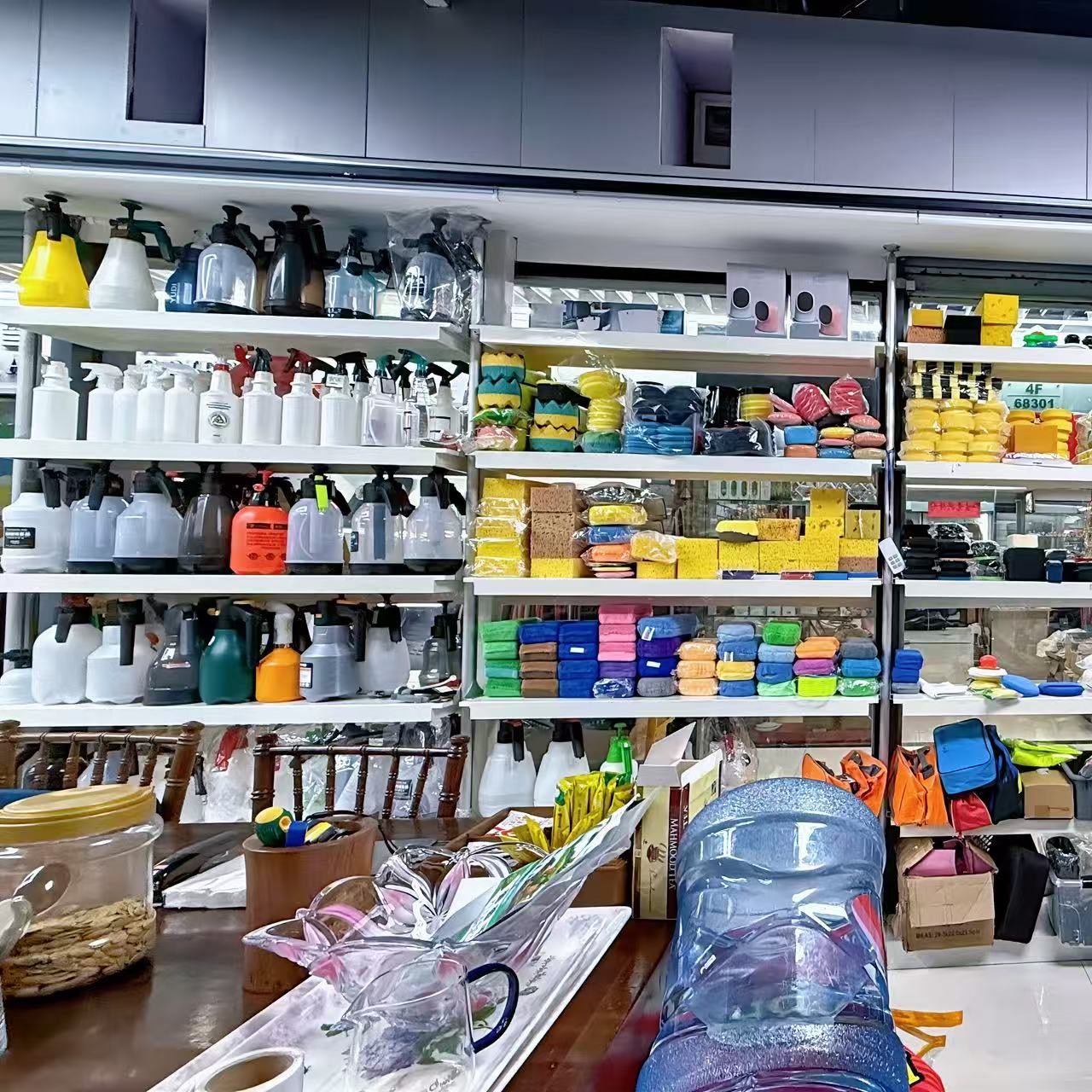 Yiwu Oufeng Auto Accessories Co., LTD describe pic - 3