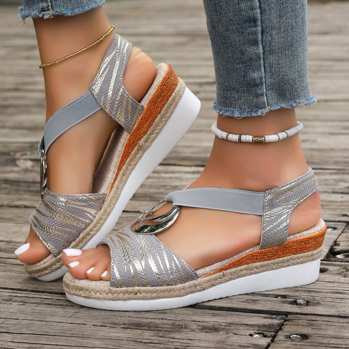 Wholesale of new European and American high-heeled wedge sandals for summer fashion in 2024, thick-soled tight-strap women's shoes Application Scenario