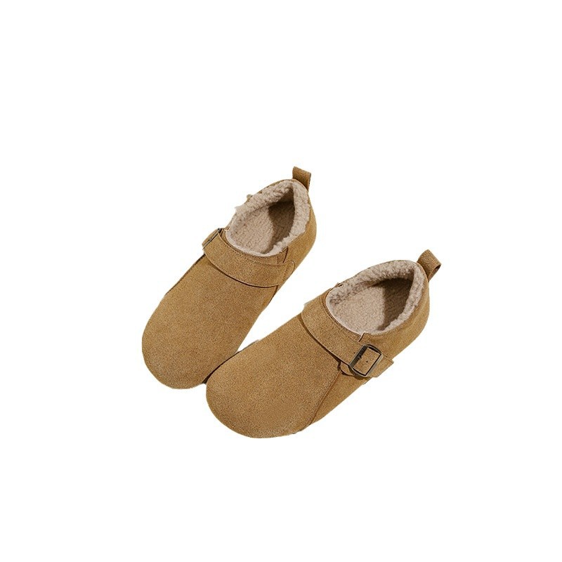 This is a retro and versatile Birken shoe for women's autumn and winter 2024. It's made of suede and thickened cotton on one foot Item Picture