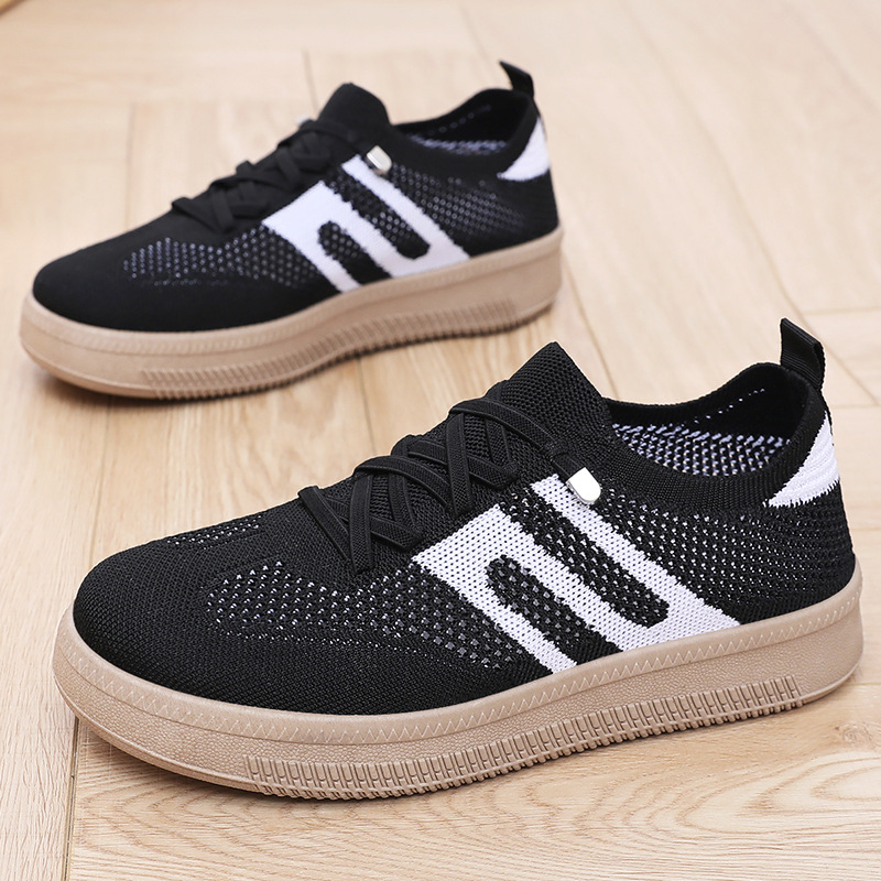 Women's shoes, Dexun shoes, fashionable and versatile, casual shoes, soft-soled and not tiring to the feet, sports shoes, breathable mesh shoes, comfortable flying woven shoes Application Scenario