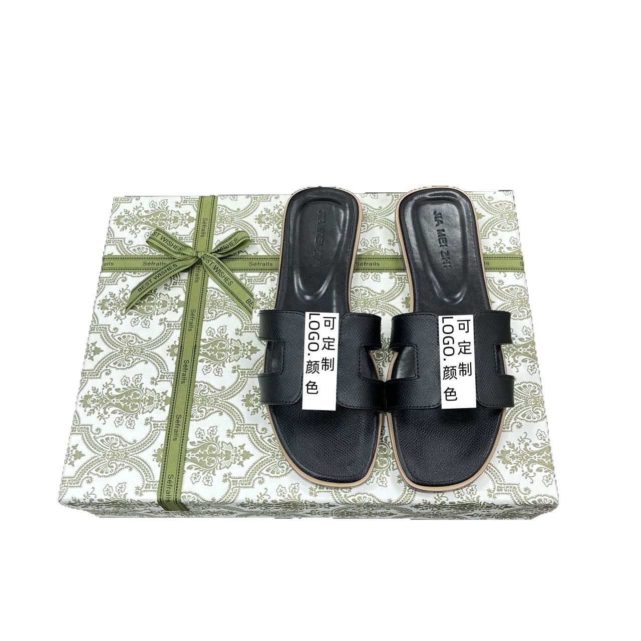 2025 New summer genuine leather casual beach slippers for women's fashionable outerwear, versatile flat one-shoulder sandals Item Picture