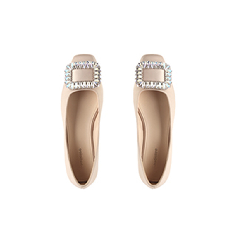 The new 2024 Spring and Autumn collection of Grape Mom's water diamond shallow mouth French square head silver pairs well with a skirt and single shoes for women, making it a versatile choice Item Picture