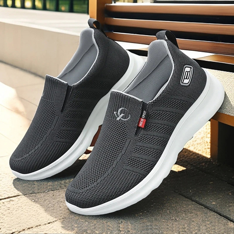 Men's casual shoes, versatile Southeast Asian cross-border men's shoes, lazy people wear single shoes on one foot, flying woven old Beijing cloth shoes full figure