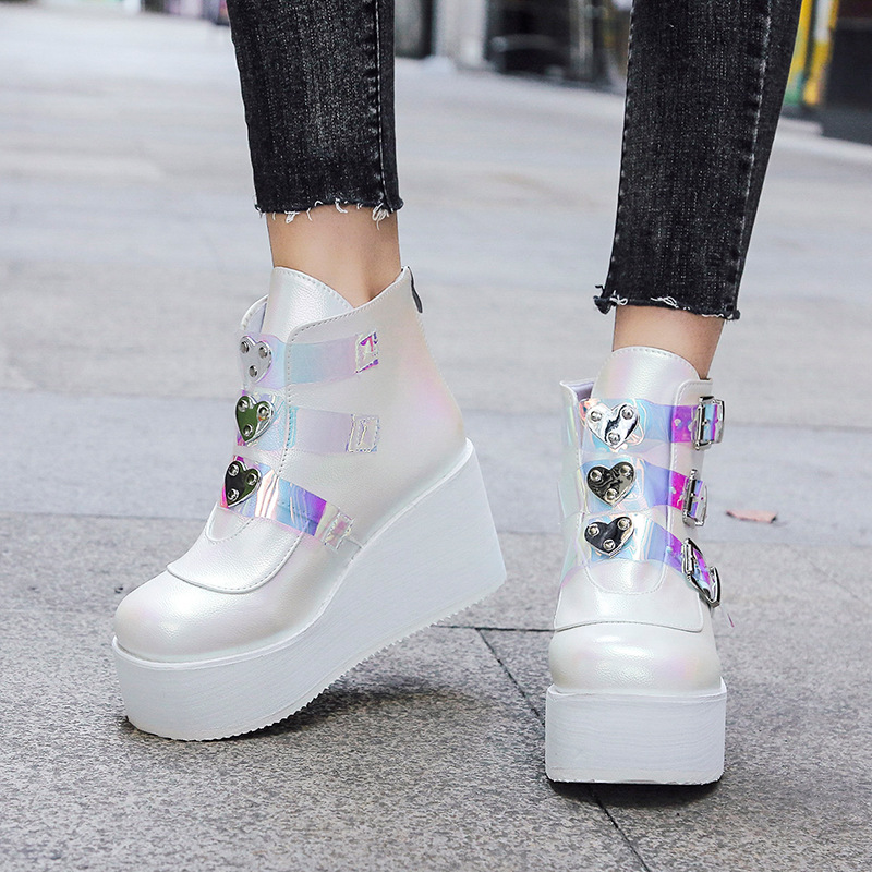 2020 autumn and winter export large-sized round-toe high-heeled ankle boots, low-top belt buckle thick-soled colorful women's fashion boots full figure