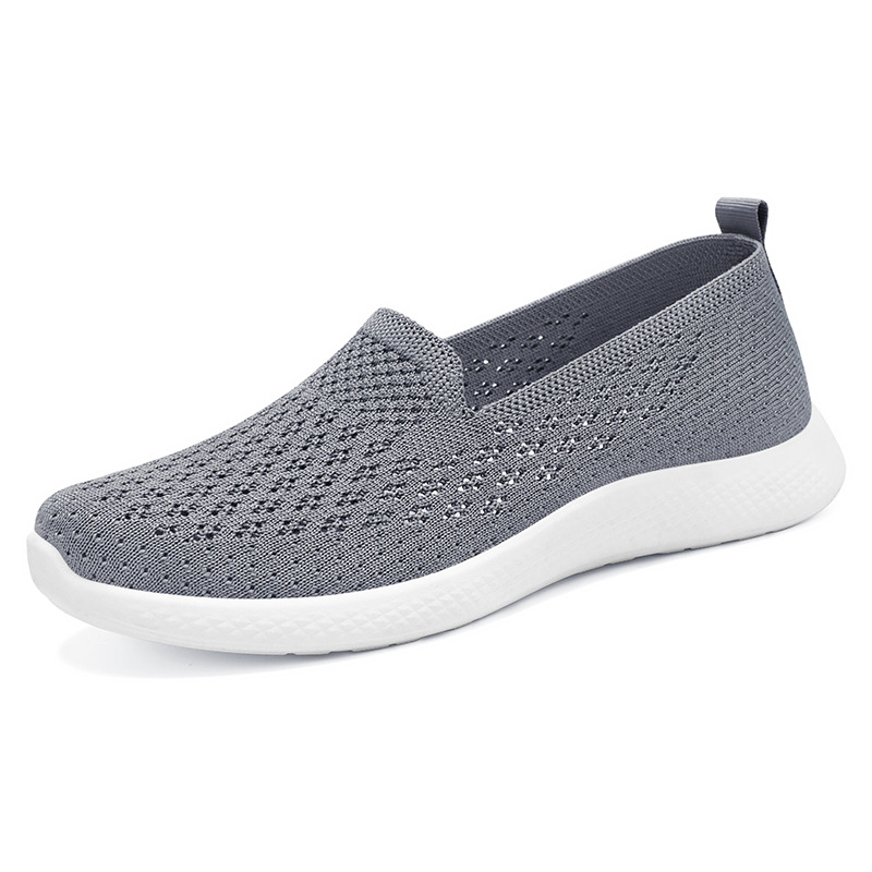 Women's shoes, versatile casual shoes, summer shallow-mouthed flat shoes for the elderly, mother's shoes, export single shoes, old Beijing cloth shoes Item Picture