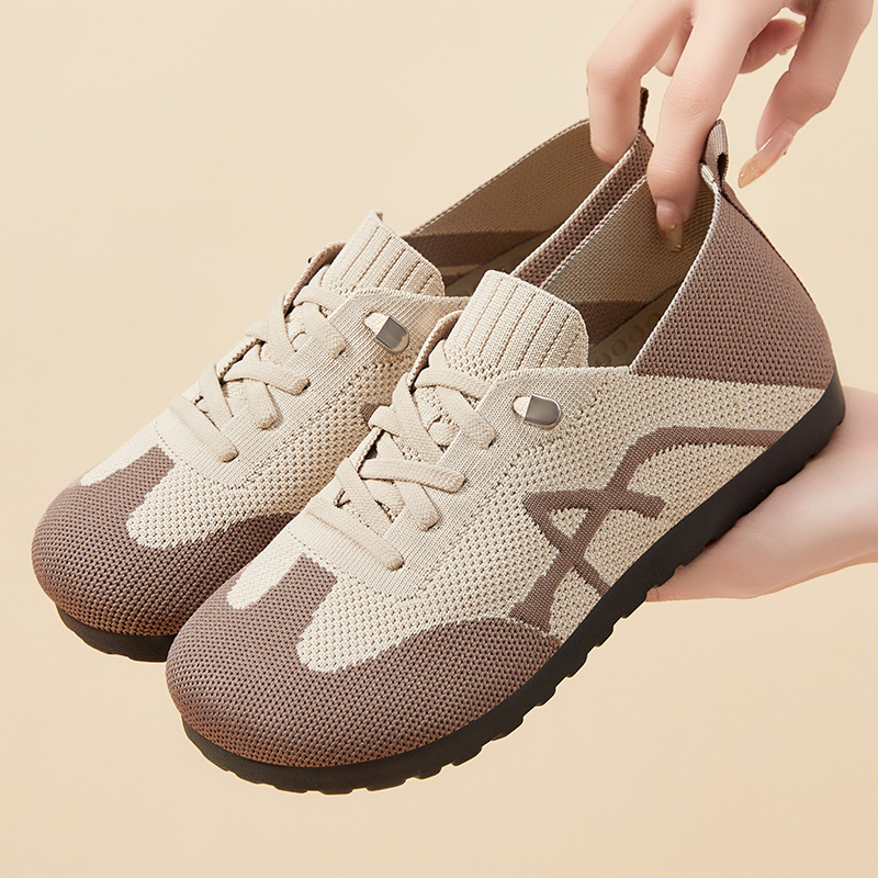 Women's spring retro German training shoes, breathable casual shoes made of flying fabric, women's soft-soled flat shoes that don't tiring the feet, mom's shoes details Picture