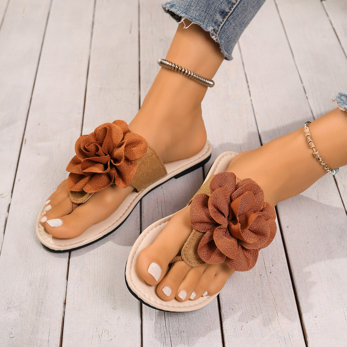 Cross-border flower sandals for summer 2025, new style for women's outerwear, flip-flops, stylish and fashionable beach shoes Specification drawing