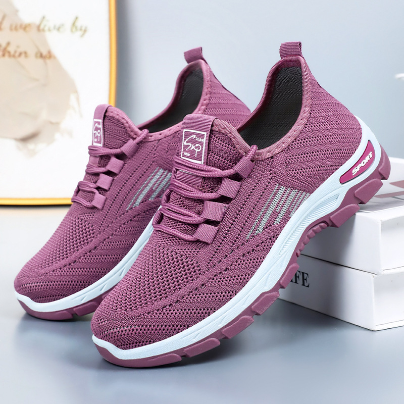 Women's sports shoes with soft soles, comfortable and not tiring to the feet, running shoes, breathable flying woven shoes, cross-border consignment, versatile women's single shoes full figure
