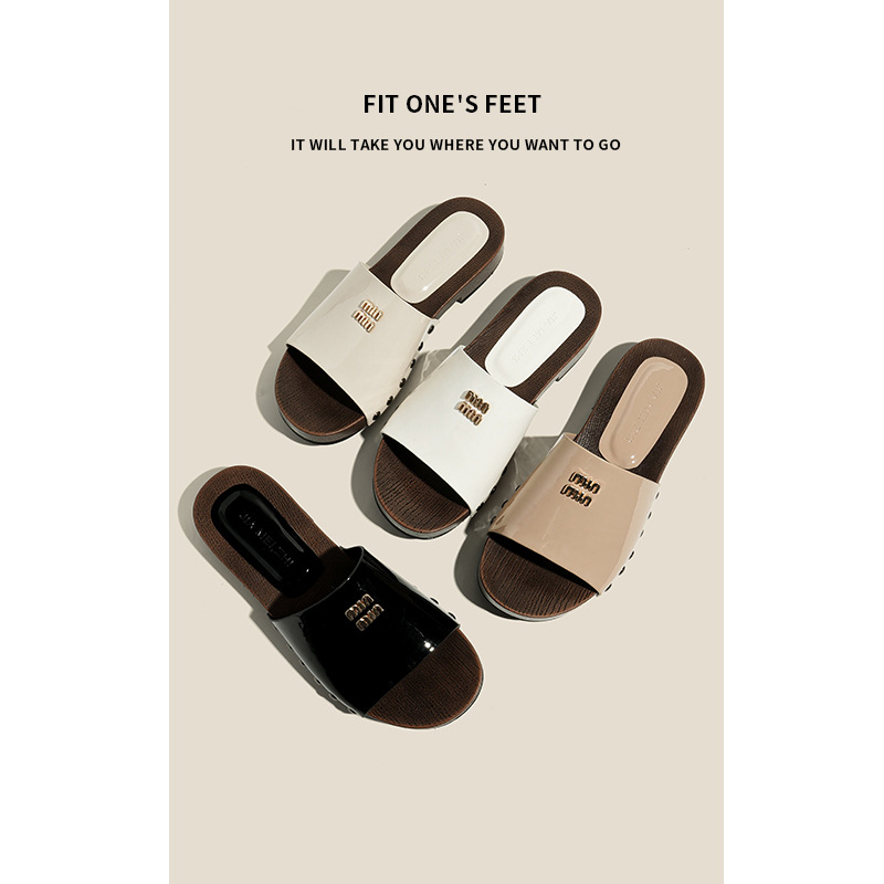Miao Family retro thick-soled slippers for women's outerwear, 2025 new style one-shoulder flat, anti-slip and wear-resistant single beach shoes for women full figure