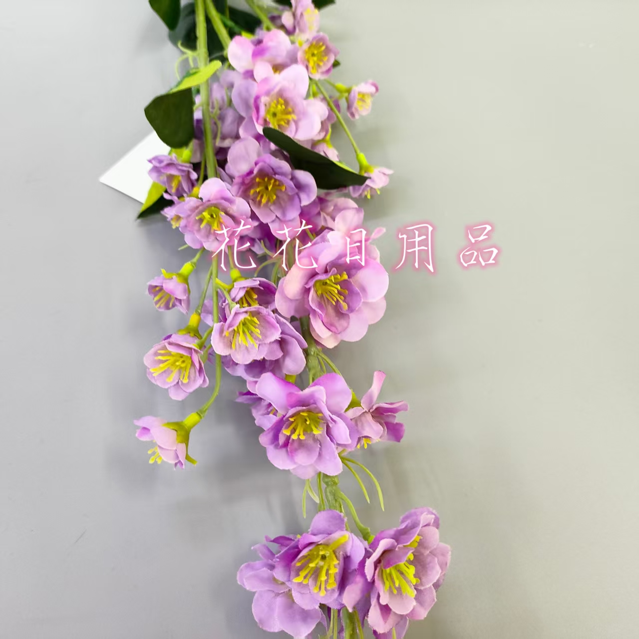 Artificial flowers, fake flowers, bonsai, single violets, vases, wall hangings and other decorative items Item Picture