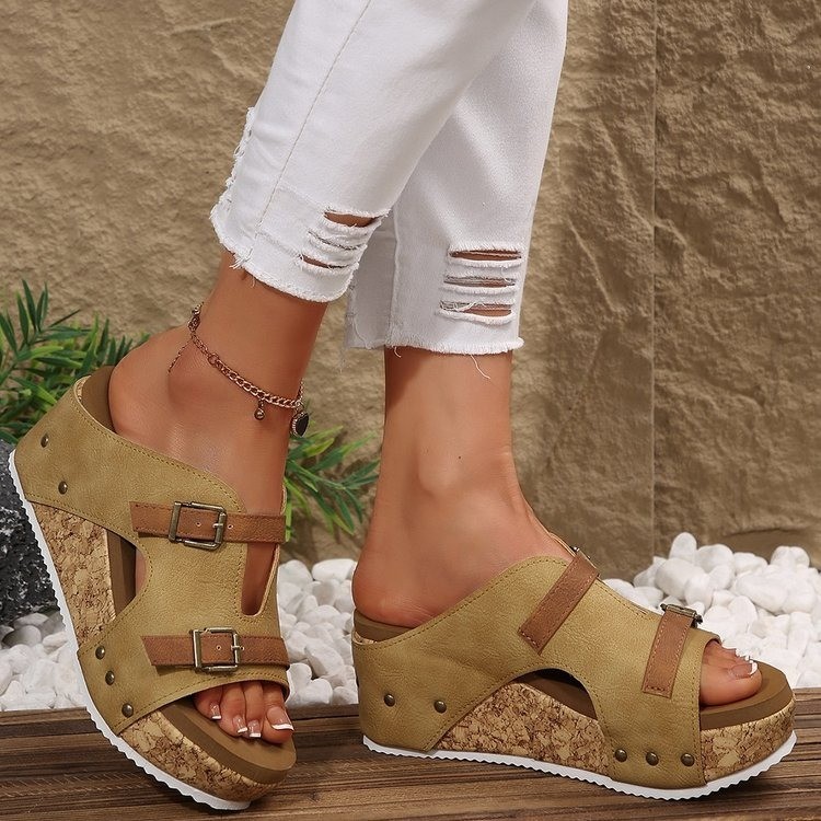 New thick-soled wedge heel one-strap slippers for European and American foreign trade, 2025 summer button-up light bubble sole beach open-toe women's shoes details Picture
