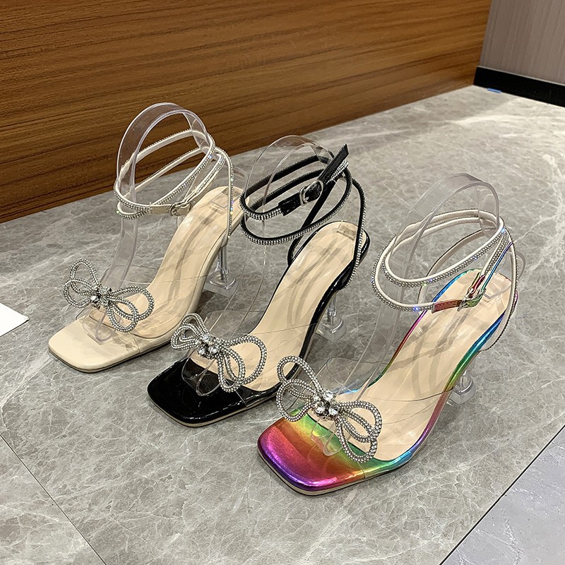 Cross-border trade AliExpress 35-43 Sexy crystal transparent wine glass heel sandals water diamond bow sandals for women Application Scenario