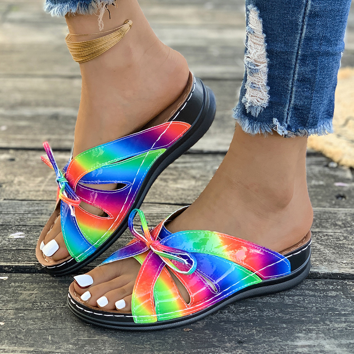 Cross-border foreign trade 2025 New style slippers Women's wedge heel thick-soled sandals rainbow bow anti-slip round head decoration lightweight details Picture