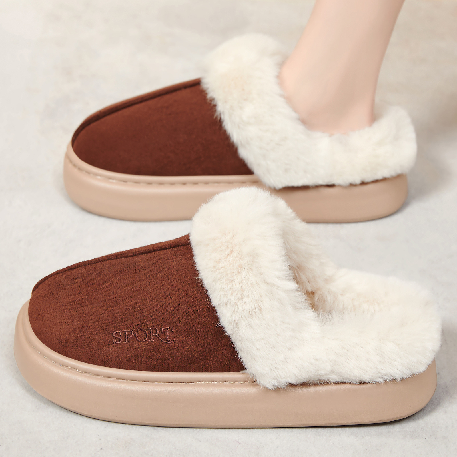 New women's shoes: fleece and thickened women's cotton boots, versatile short boots, oversized cross-border, one-foot women's cotton boots Application Scenario