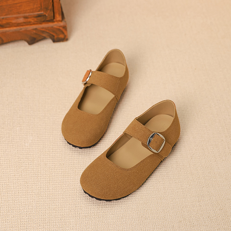 Thick-soled Burken shoes for 2024 summer and autumn, new comfortable, fashionable and casual bulk-headed shoes, cork height-increasing, ugly and cute single shoes for women Application Scenario