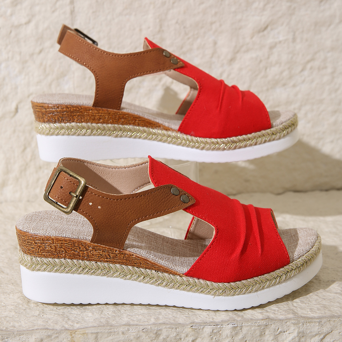 Wedge heel sandals for women, summer 2025 fish-mouth sandals, new summer 2025 cross-border European and American plus-size outerwear sandals Specification drawing