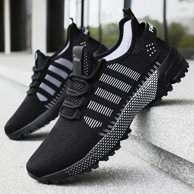 Men's shoes and sports shoes cross-border consignment, large-sized flying woven single shoes, soft-soled comfortable running shoes, breathable and non-smelly feet, mesh shoes full figure