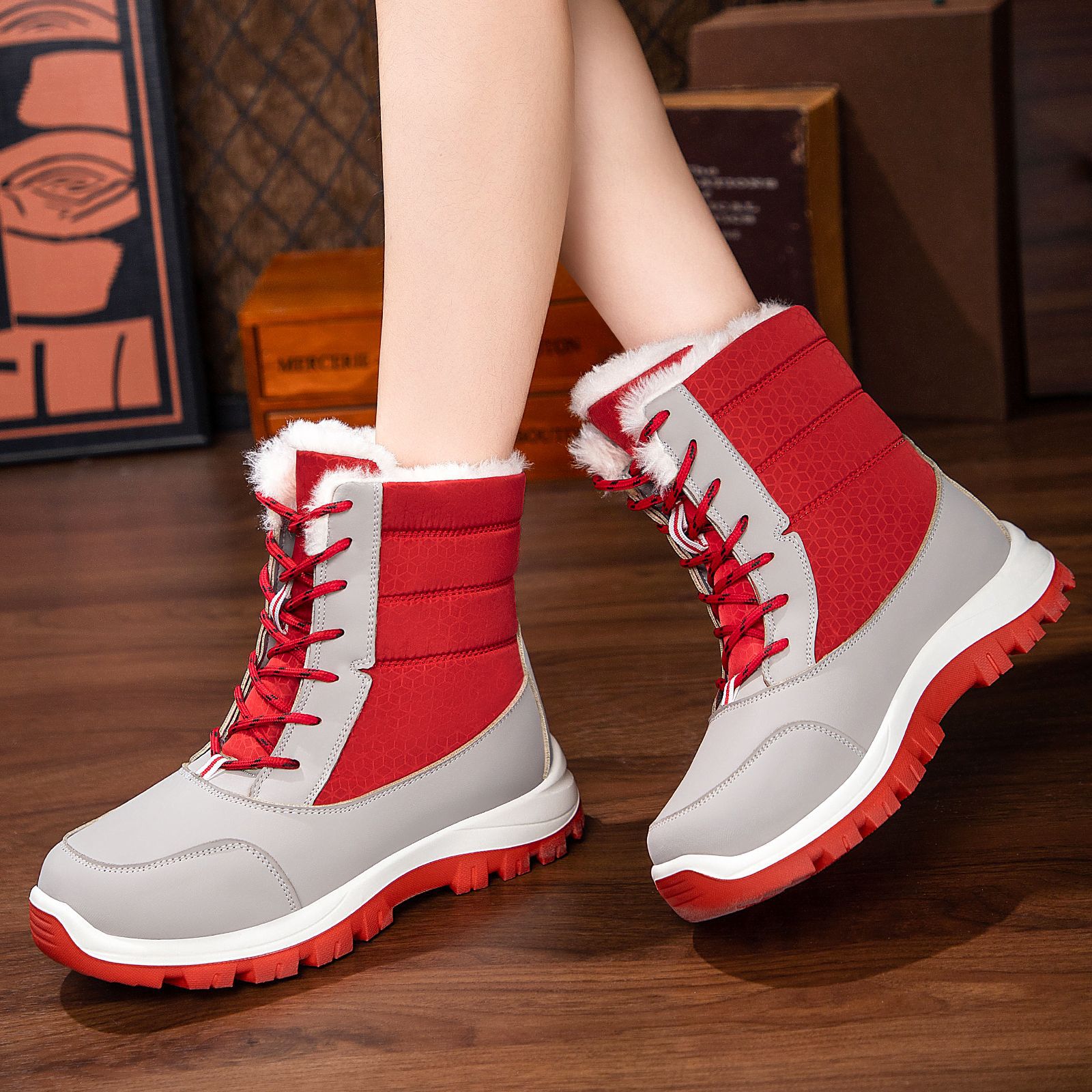 Women's cotton shoes with fleece and thickened snow boots, cold-proof and warm women's cotton boots, versatile women's boots, cross-border large-sized long boots Application Scenario